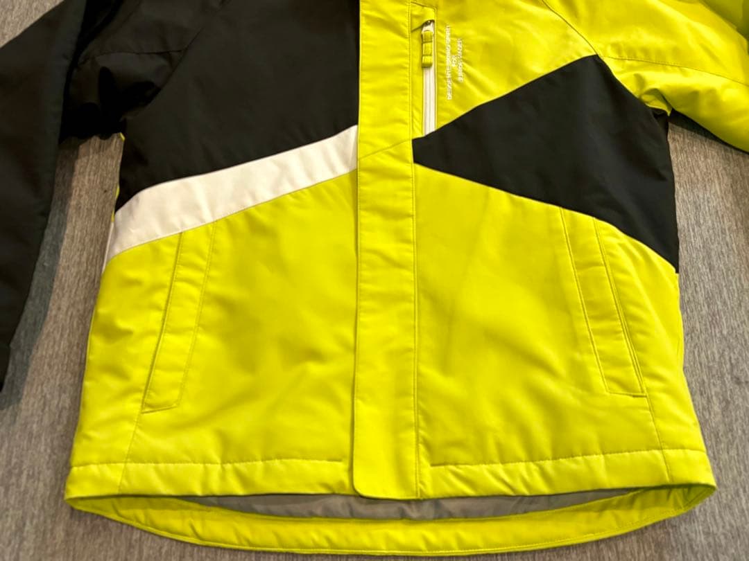タグ付き未使用品⭐︎DESCENT⭐︎150 スキーウェア　ジャケットのみ　黄色　黒