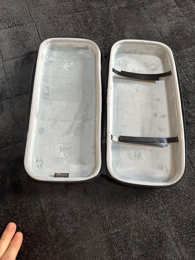 PlayStation Portal + 充電スタンド + ケース