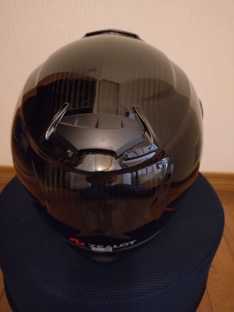 ZEALOT bullraider2 カーボンヘルメット