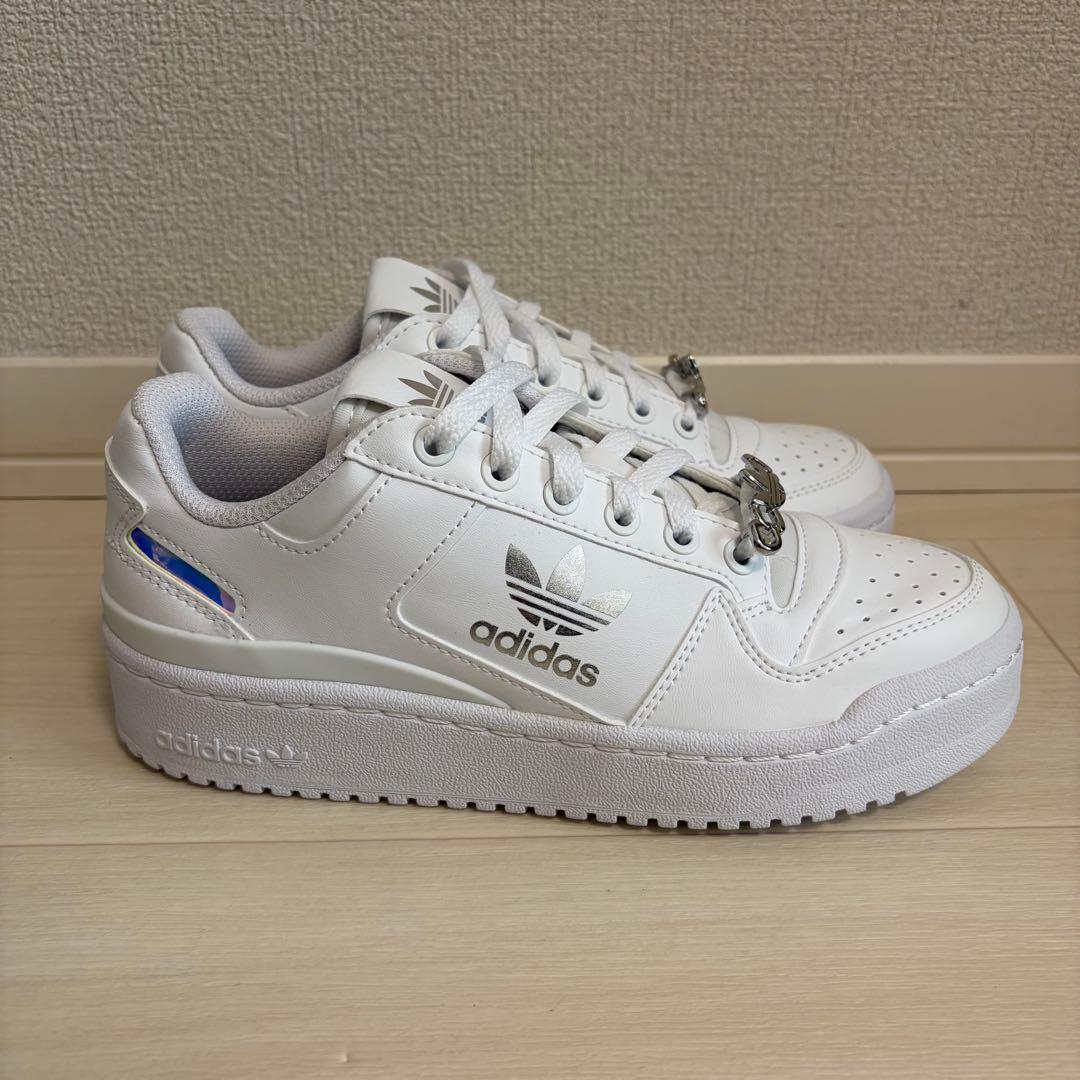 adidas アディダス スニーカー FORUM BOLD J IF0110