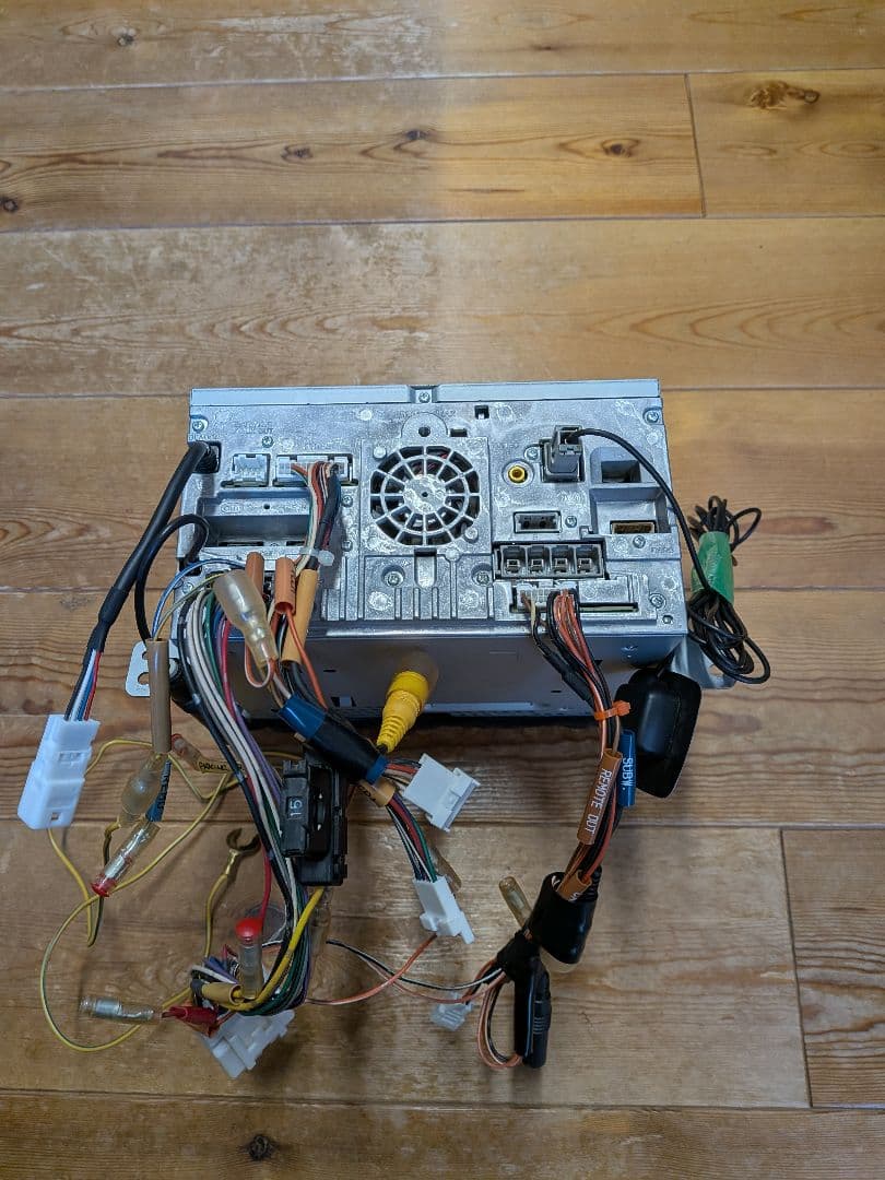 アルパイン　メモリーナビ　700W　デリカD5 　CV2W