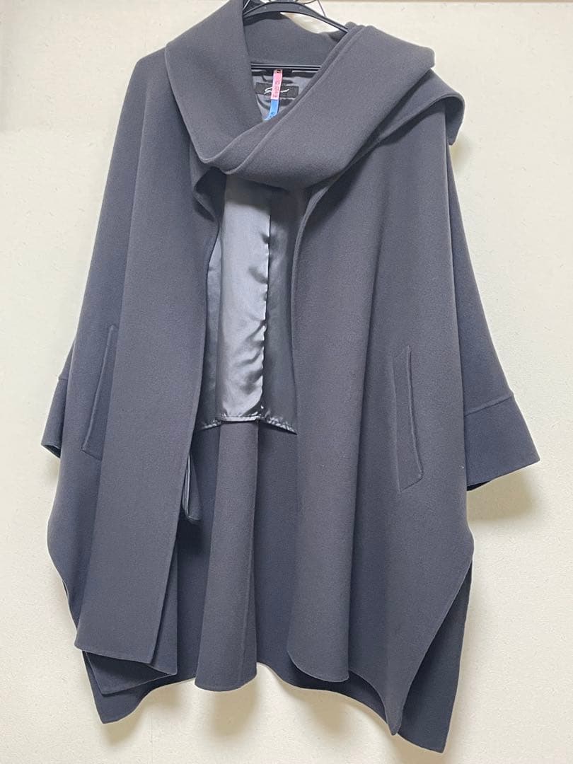 スタンニングルアー ロングコート