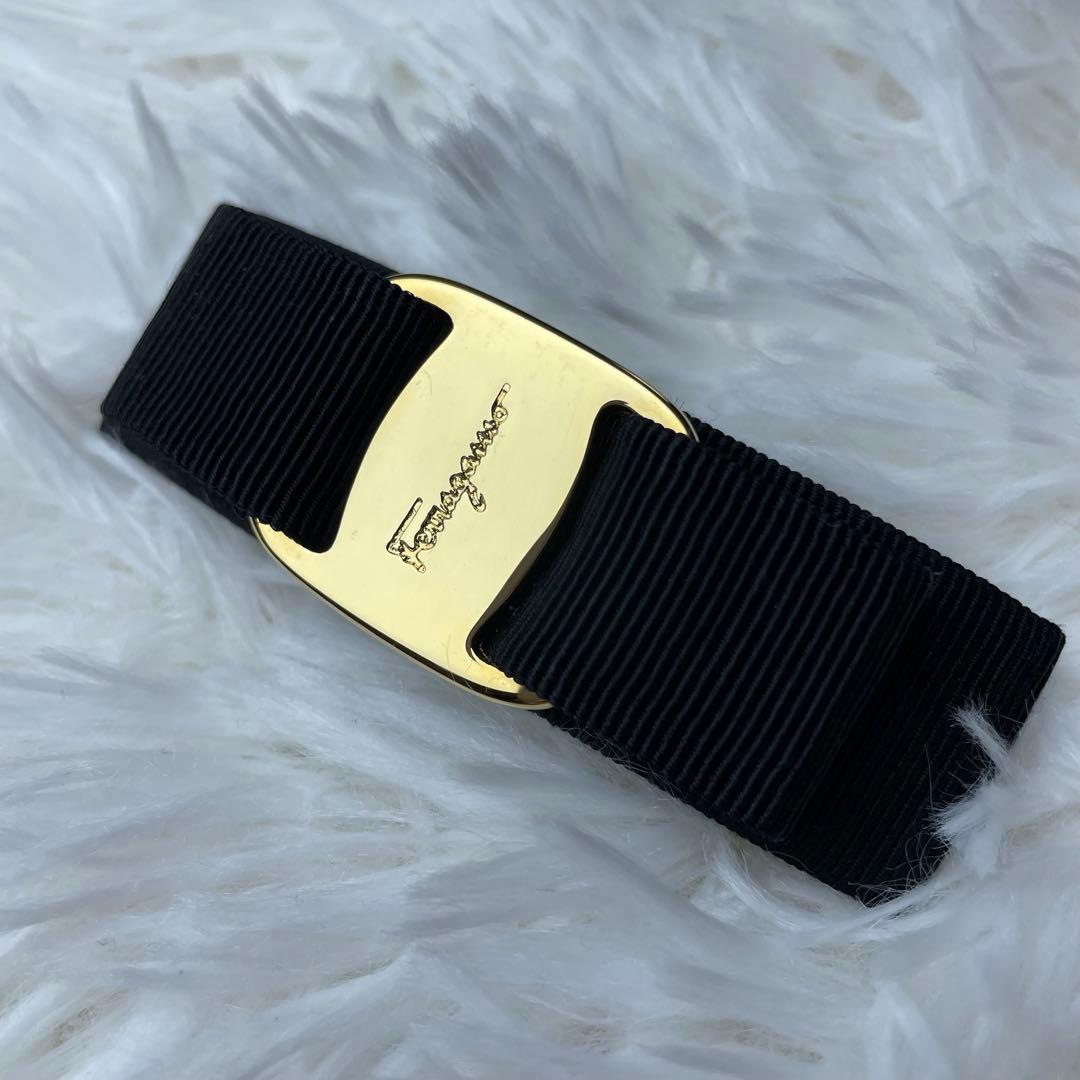 【美品】フェラガモ Ferragamo バレッタ ヴァラリボン リボン 黒