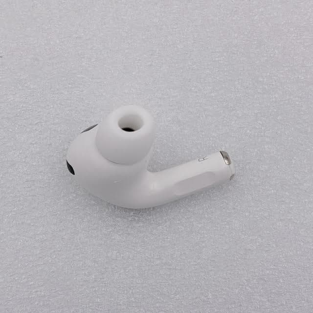 【未使用級】Apple AirPods Pro 第2世代 右耳のみ A3048
