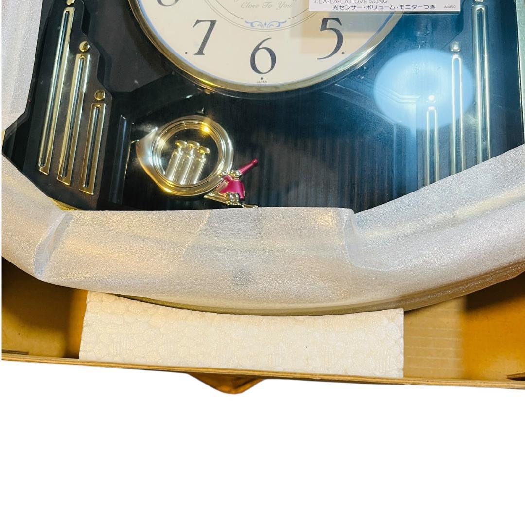 未使用保管品!!SEIKO(チャーミングベル)からくり掛時計【RE537N】