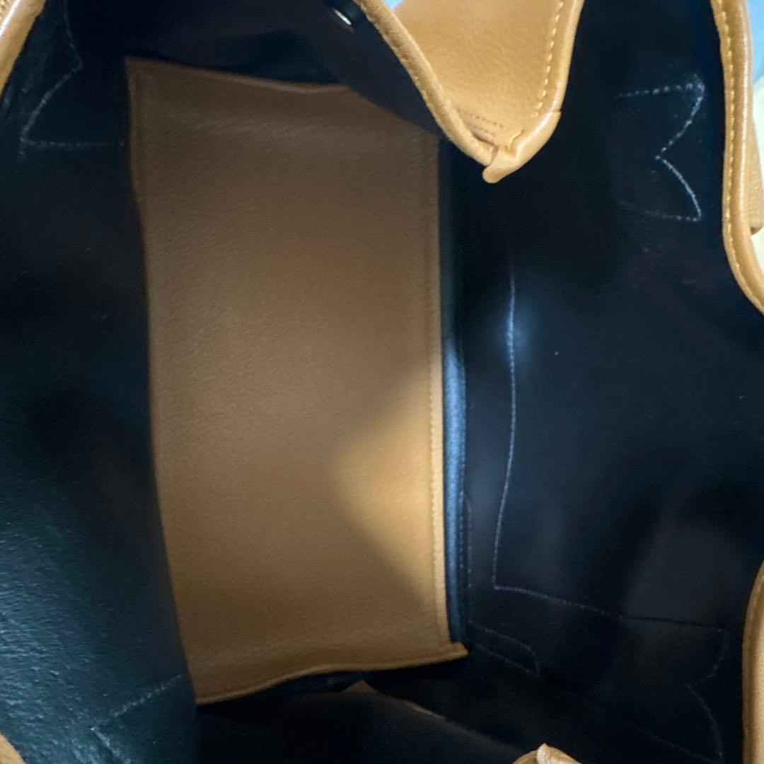 美品BALENCIAGA トートバッグ 339933 D6WXN レザー