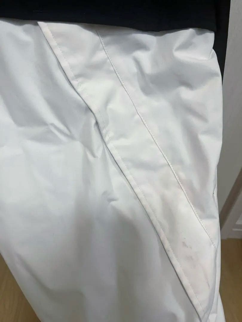 NNNTHREE スノーボードジャケット ブラック/ホワイト