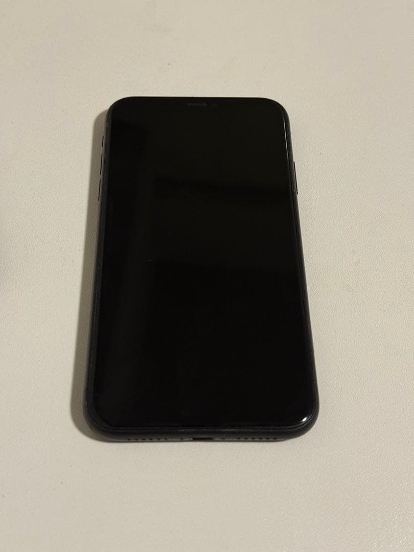 Apple iPhone 11 ブラック 64GB