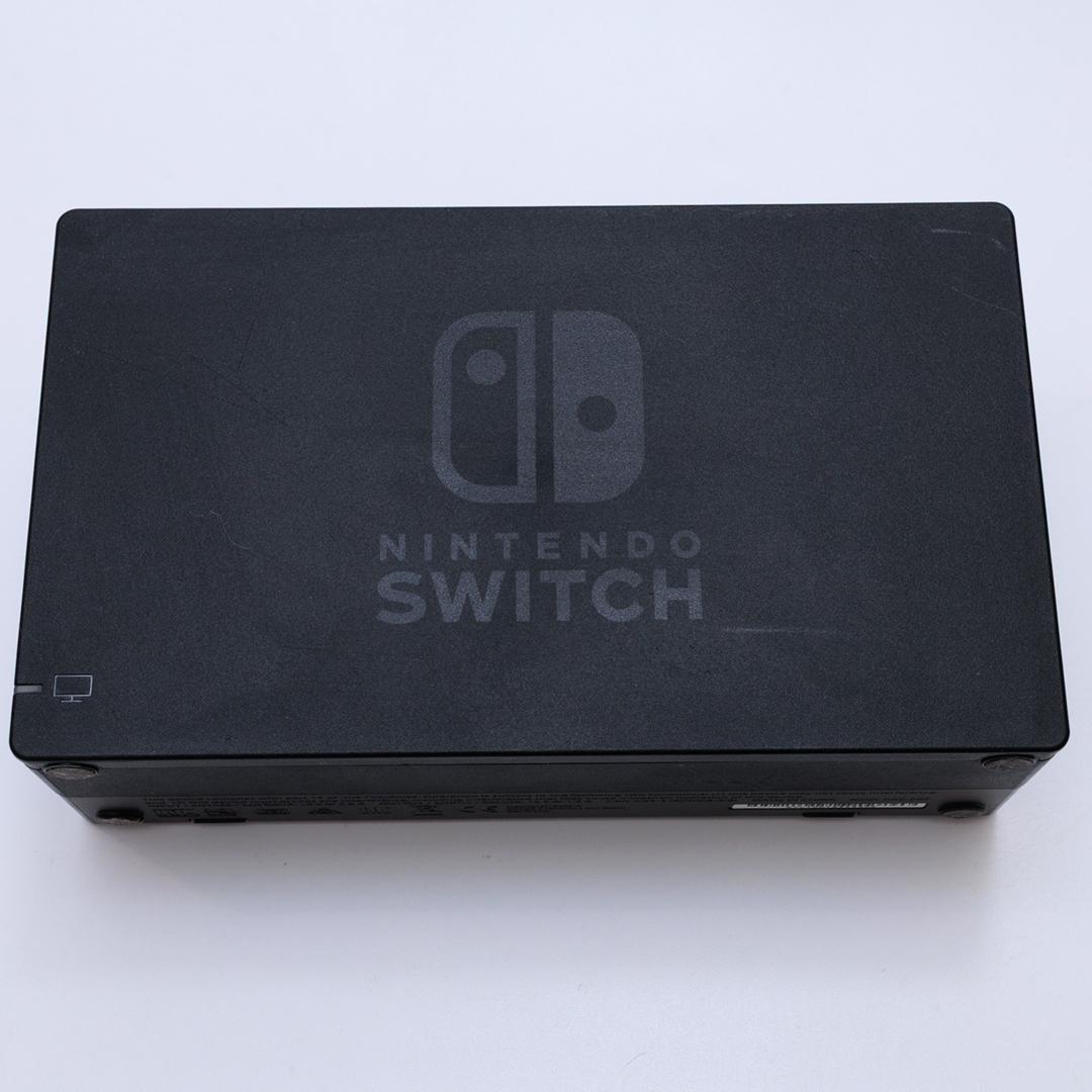 任天堂　スイッチ　NINTENDO　SWITEC　(438)