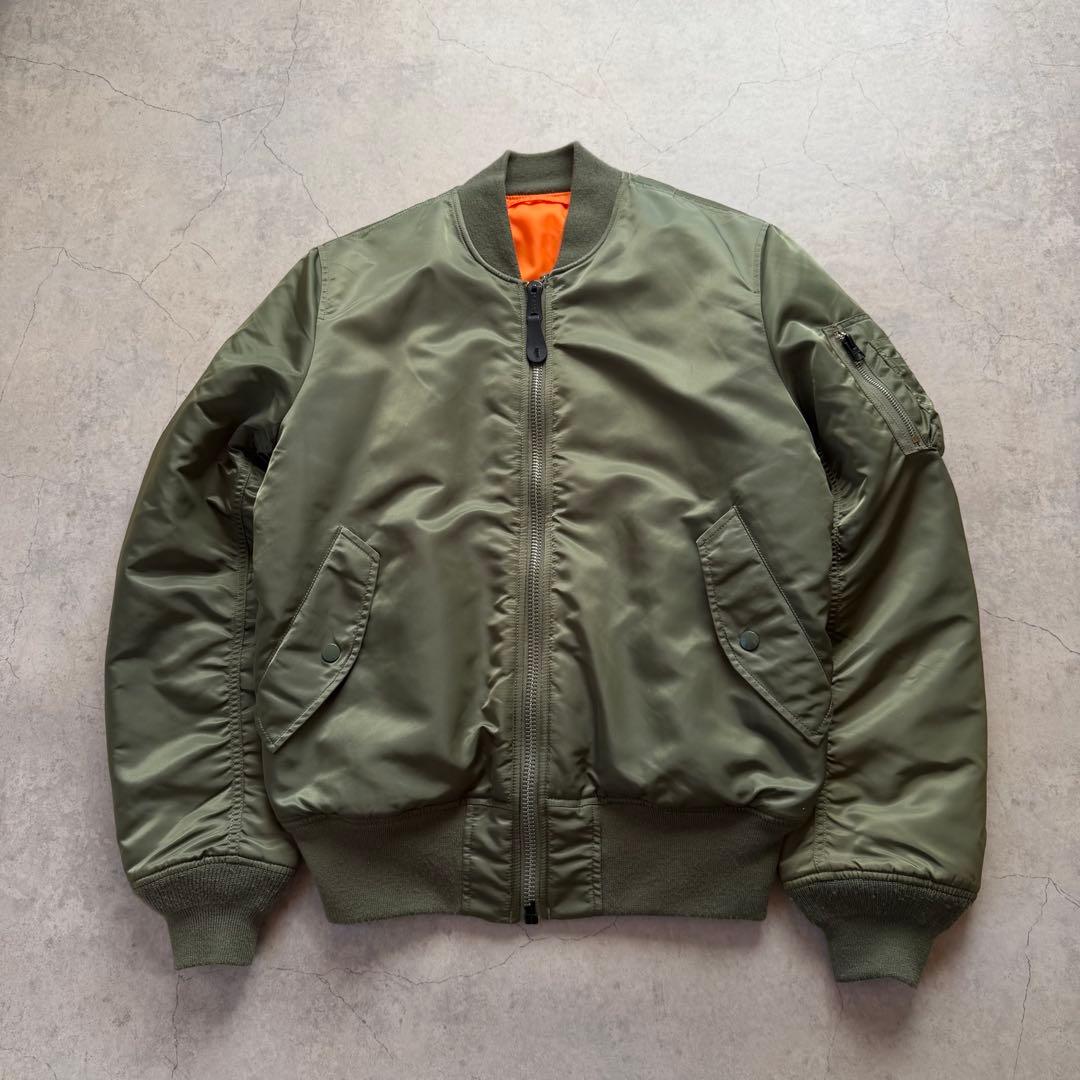 ALPHA INDUSTRIES MA-1 リバーシブル カーキ