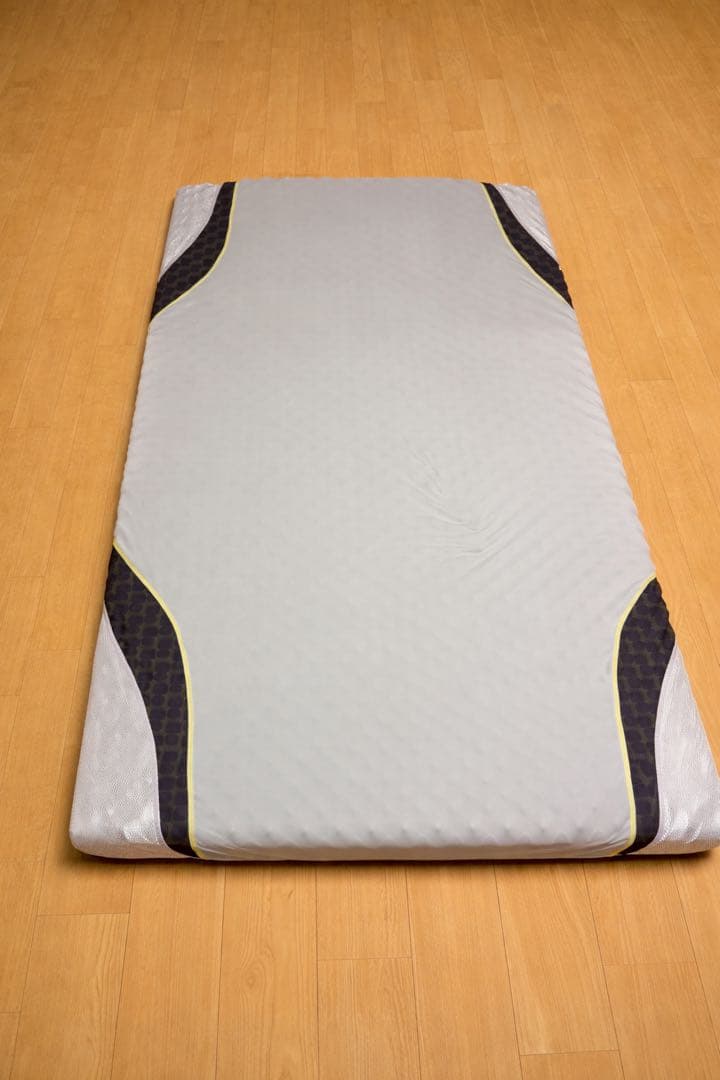 【極美品 ※定価77000円】西川マットレス Air