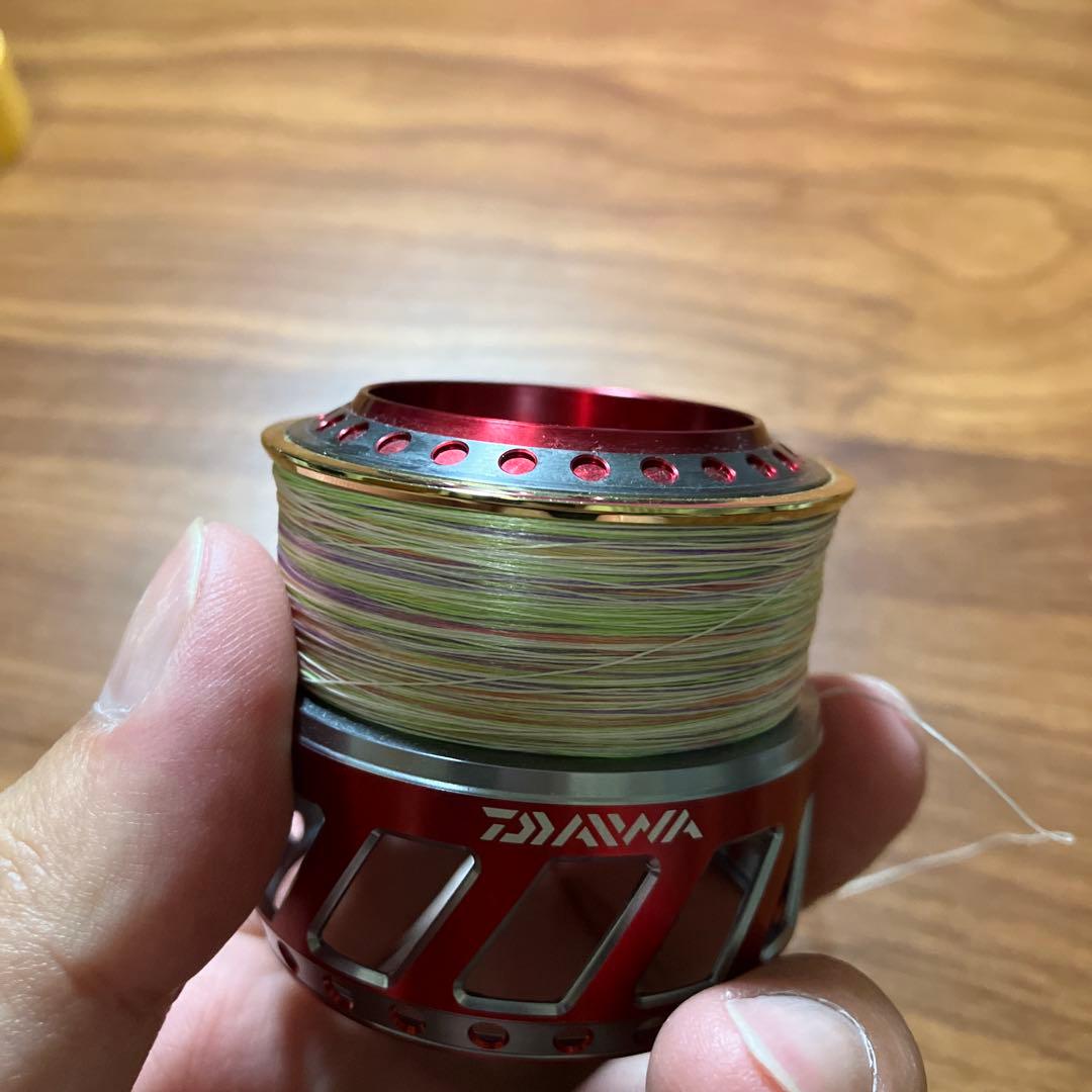 廃盤　美品　ダイワ　アイズファクトリー　RCS 2506 レッド　スプール