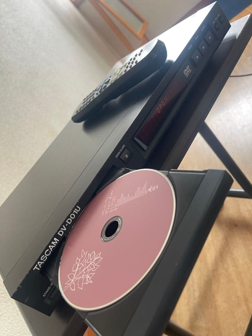 TASCAM DV-D01U DVDプレーヤー　動作良好