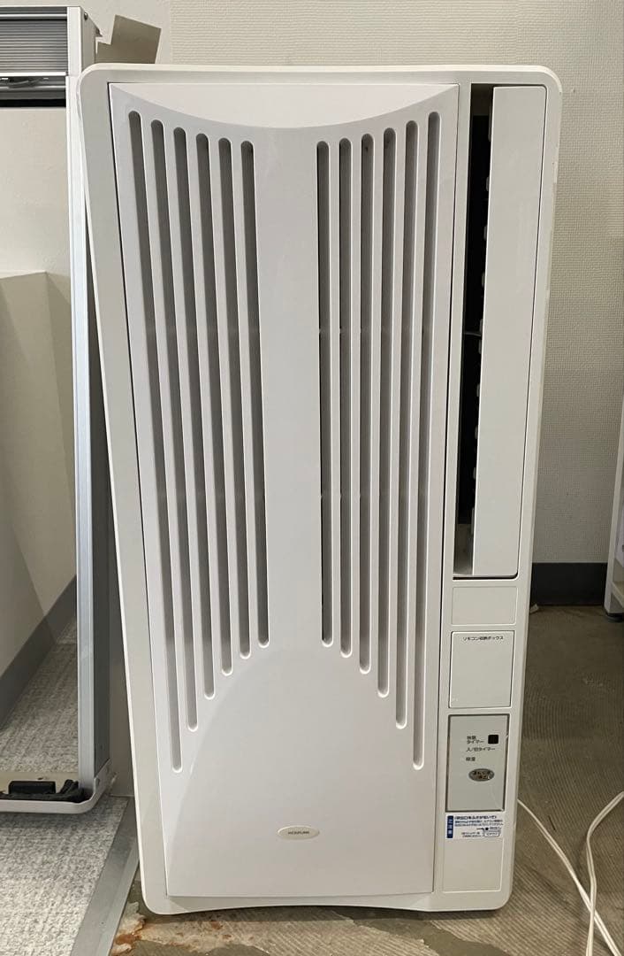 P*V様 KOIZUMI 窓用エアコン KAW-1692 2019年製