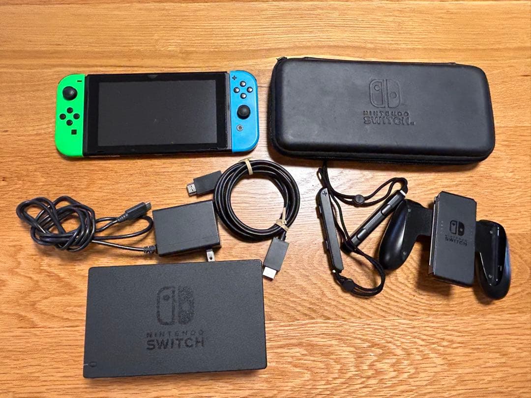 Nintendo Switch 本体 青/緑 Joy-Con SD 32GB