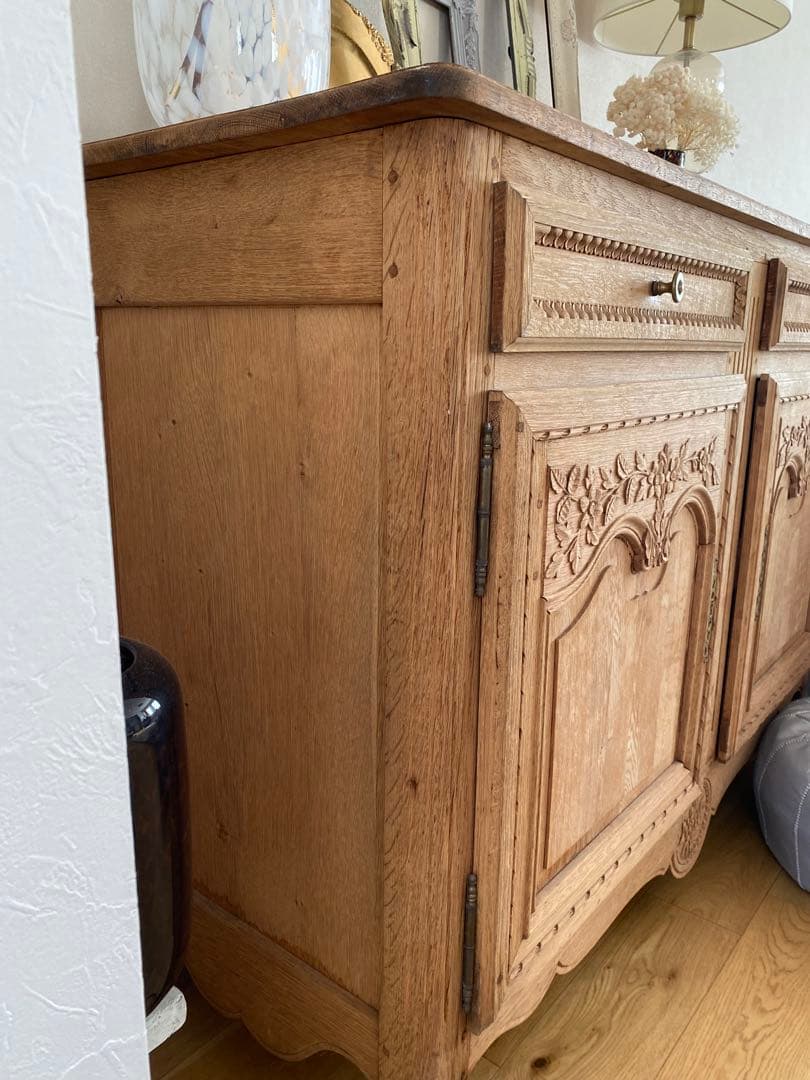 【アンティークキャビネット 】