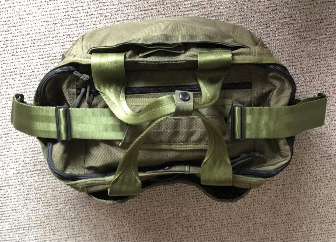 モモ様　ブリーフィング　ボストンバック