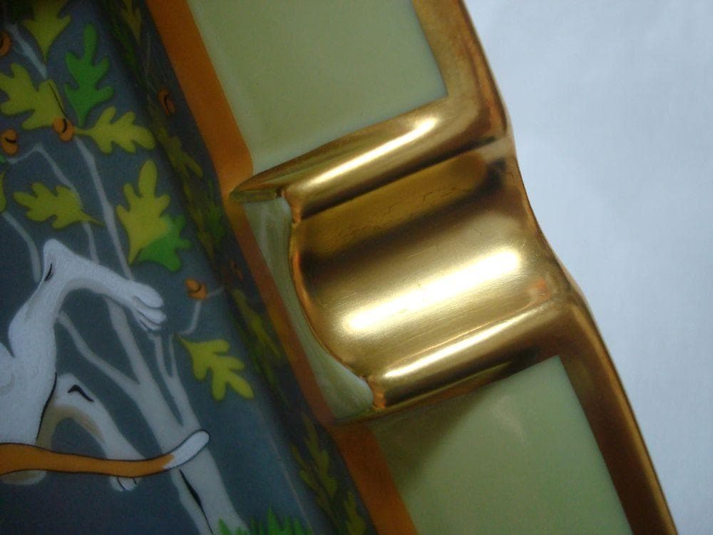 エルメス　HERMES　　灰皿　アッシュトレイ 葉っぱと走る犬