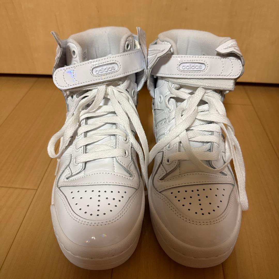 adidas Jeremy Scott ホワイト ハイカットスニーカー