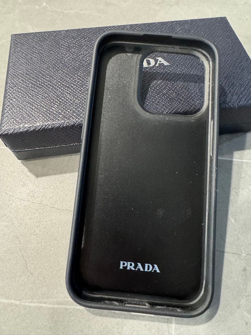 プラダ　iphoneケース PRADA スマホケース　iphone15pro