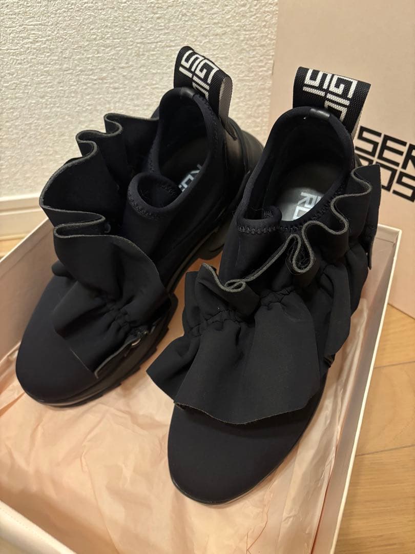 Sergio Rossi フリル　スニーカー　巾着袋付き