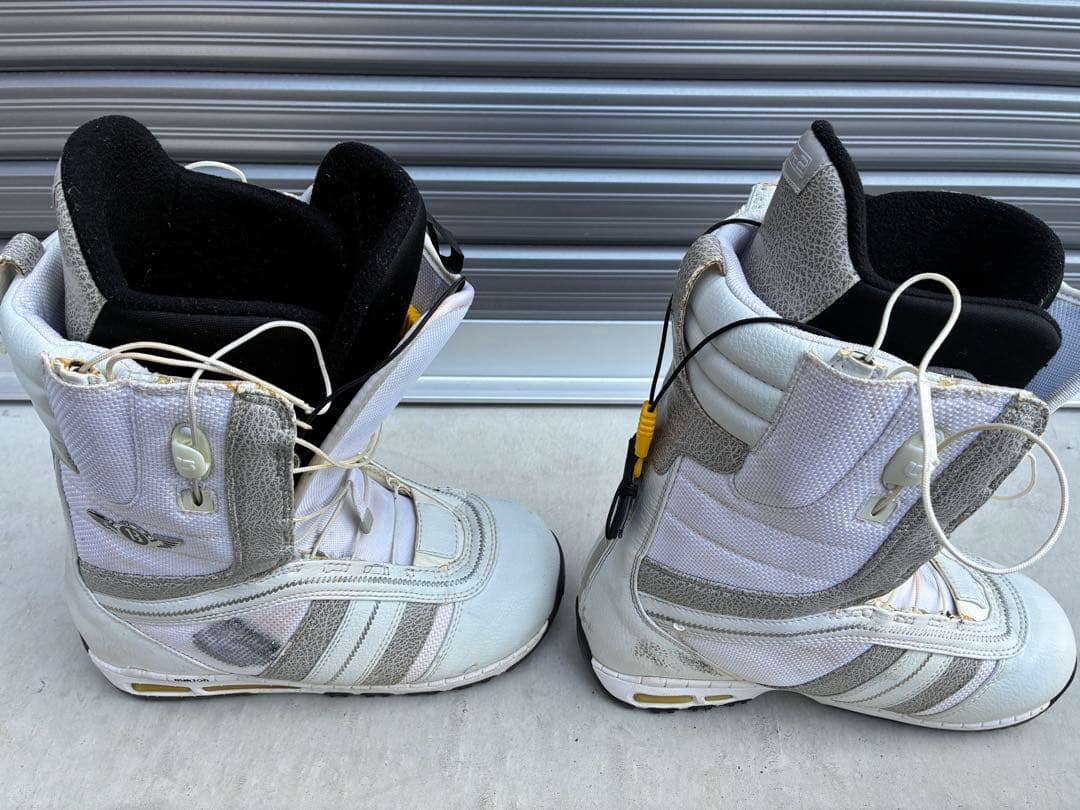 バッグ付き　バートン　スノーボードブーツ ホワイト BURTON