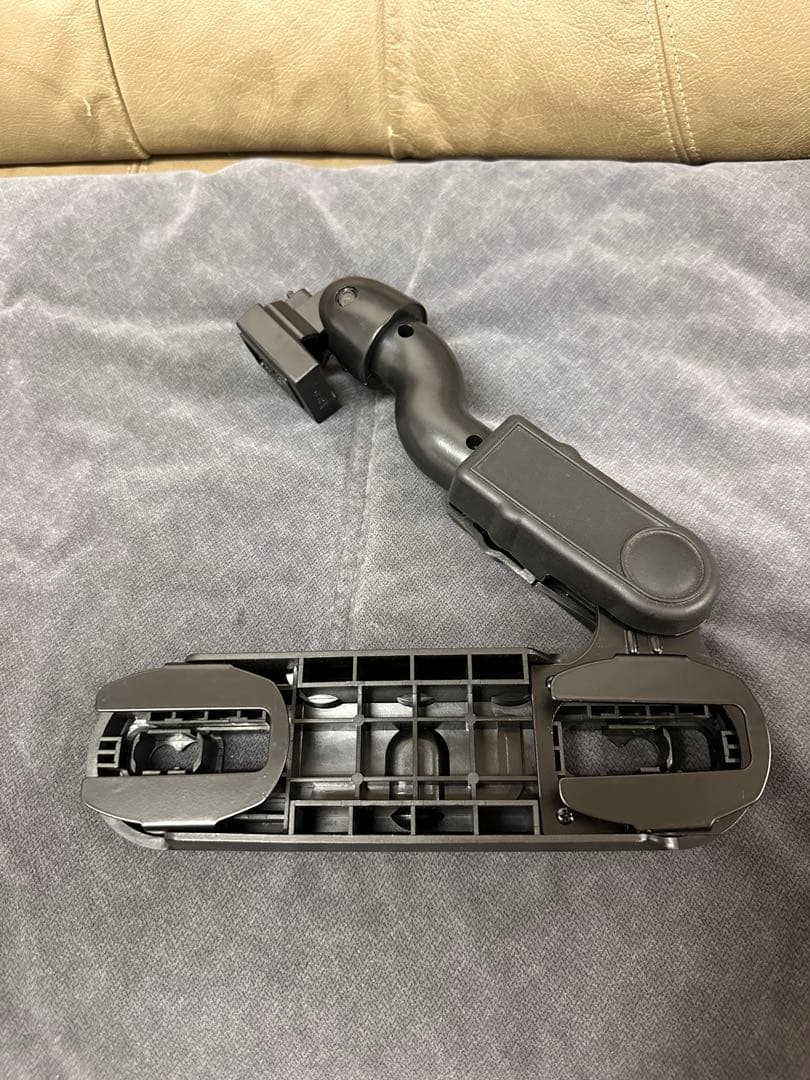 パイオニア カロッツェリア TVM-W910 リアモニターHDMI 9V型ワイド