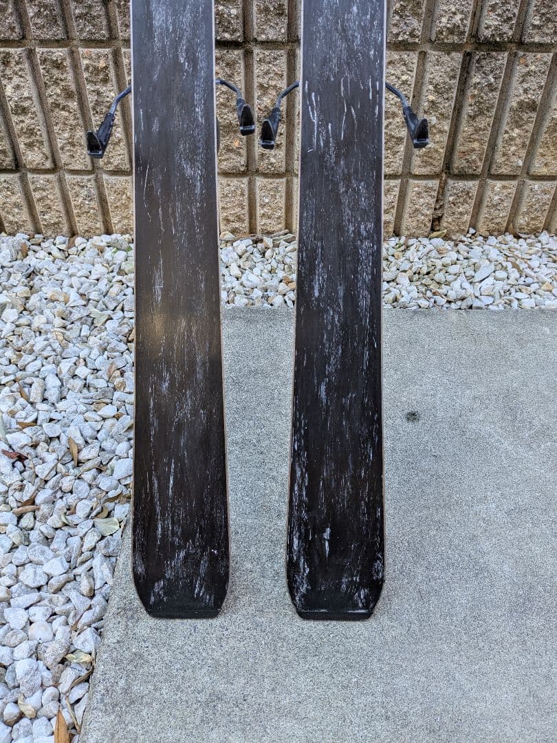 サロモンジュニアスキー板　140cm