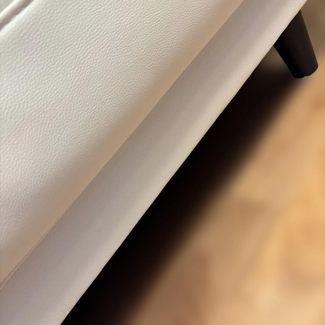 ニトリ　Nシールド　2人用ソファ　アイボリー　合皮