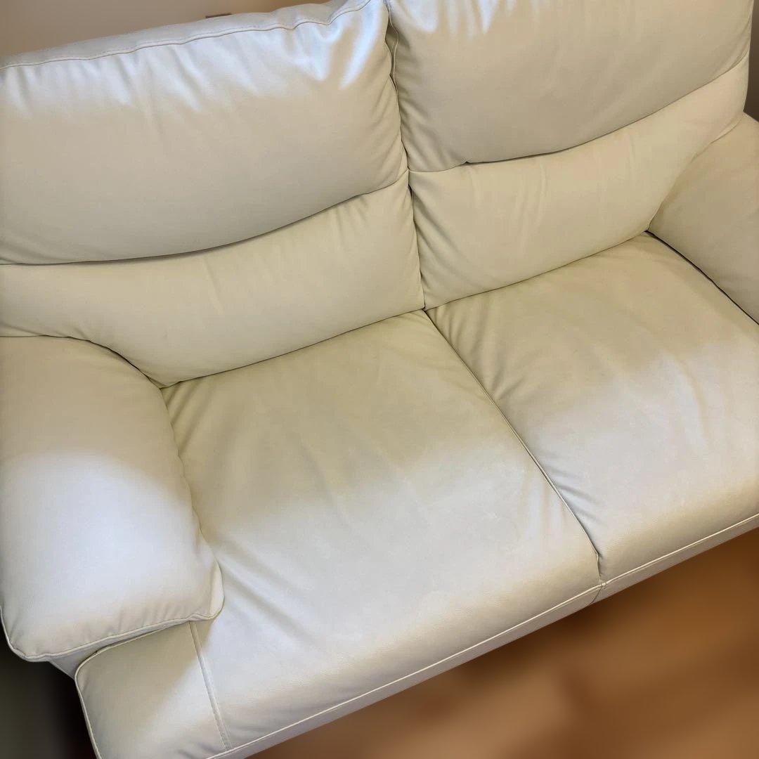 ニトリ　Nシールド　2人用ソファ　アイボリー　合皮