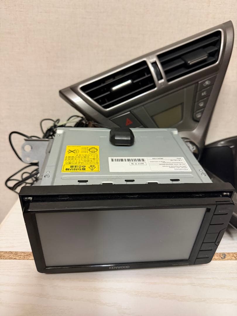 トヨタ IQ KGJ10 ナビ＆ETC