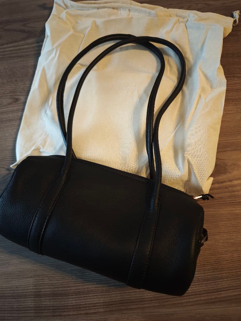 Aeta ショルダーバッグ ブラック 美品