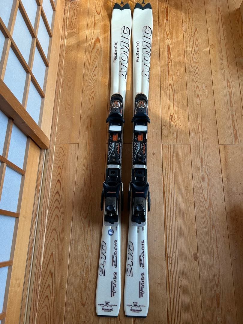 ATOMICスキー板 free zone9.10 150cmビンディング付き