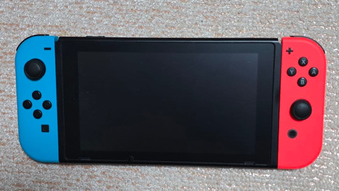 t*n様 Nintendo Switch　ネオンブルー　ネオンレッド　本体HAC