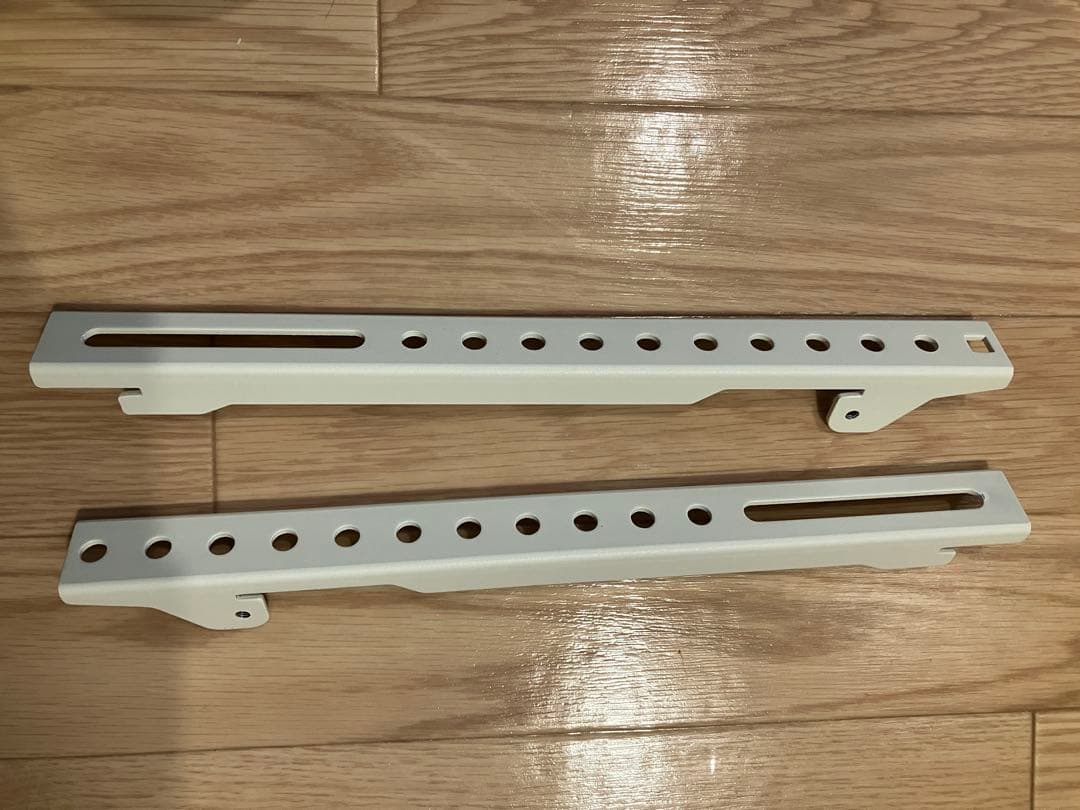 EQUALS WALL A2 ロータイプ　FLAT BASE サテンホワイト