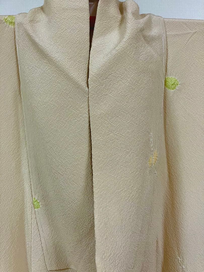 【未使用】裄丈66.5 身丈161 正絹 飛び柄小紋 パールトーン加工