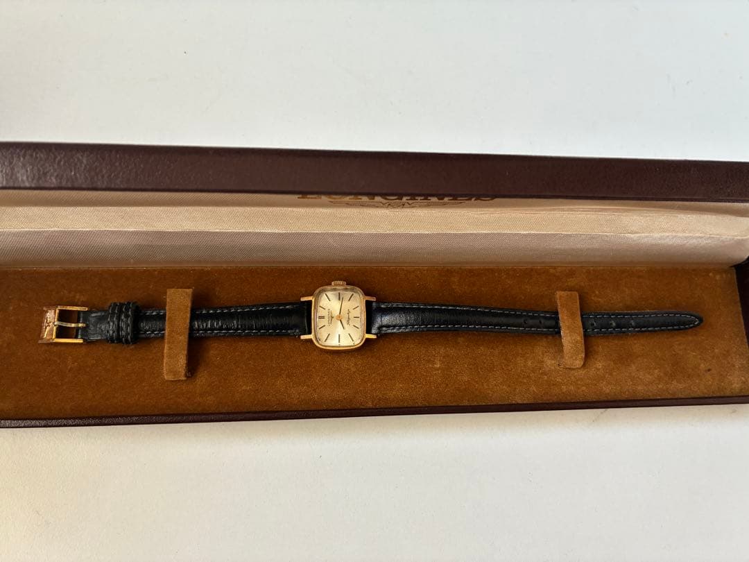 LONGINES レディース腕時計 Flagship 黒革