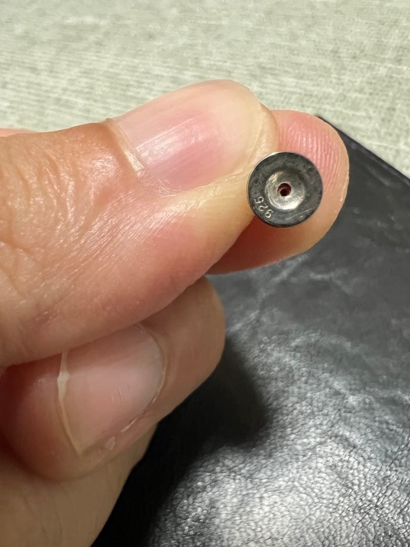 クロムハーツダガー ピアス