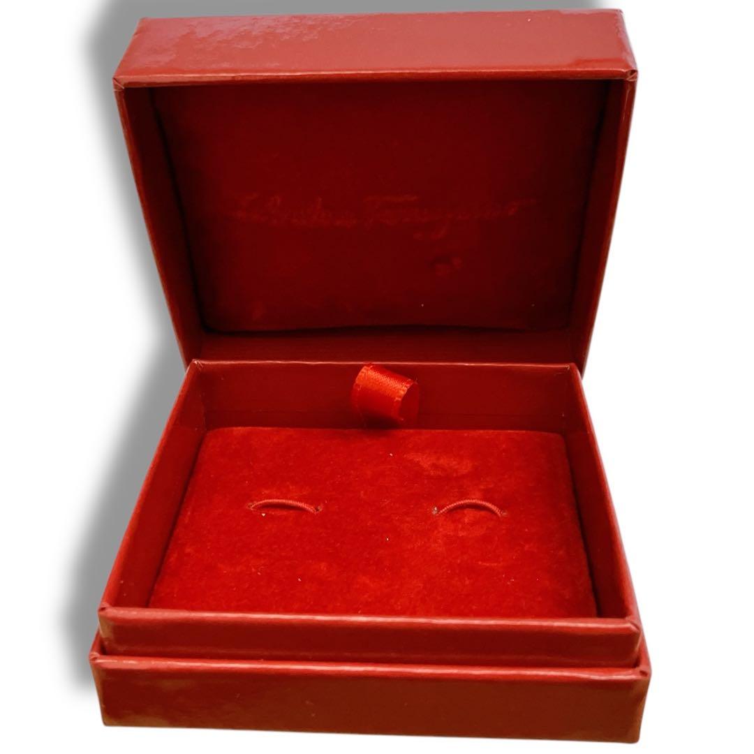 サルヴァトーレ フェラガモ 良品 イタリア製 スウィヴル式 ドッグ 犬 ゴールド