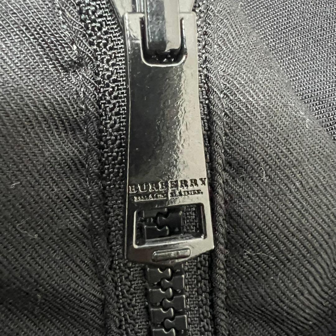 【入手困難】バーバリー ブラックレーベル✨️ホワイトグースダウン　ダウンベスト　黒