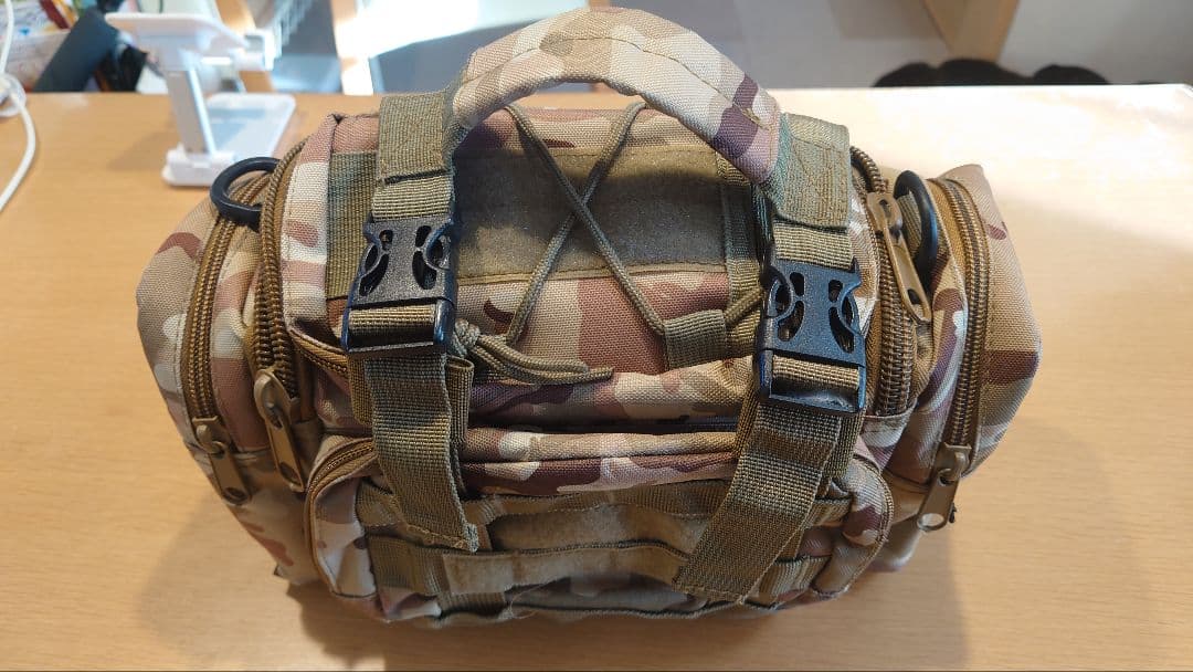 ミリタリーCB缶ホルダー （収納バッグ、パーツ全部付き）