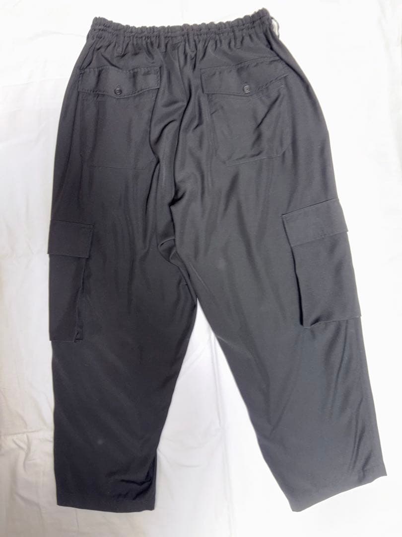 試着のみほぼ新品 S'YTE カーゴパンツ