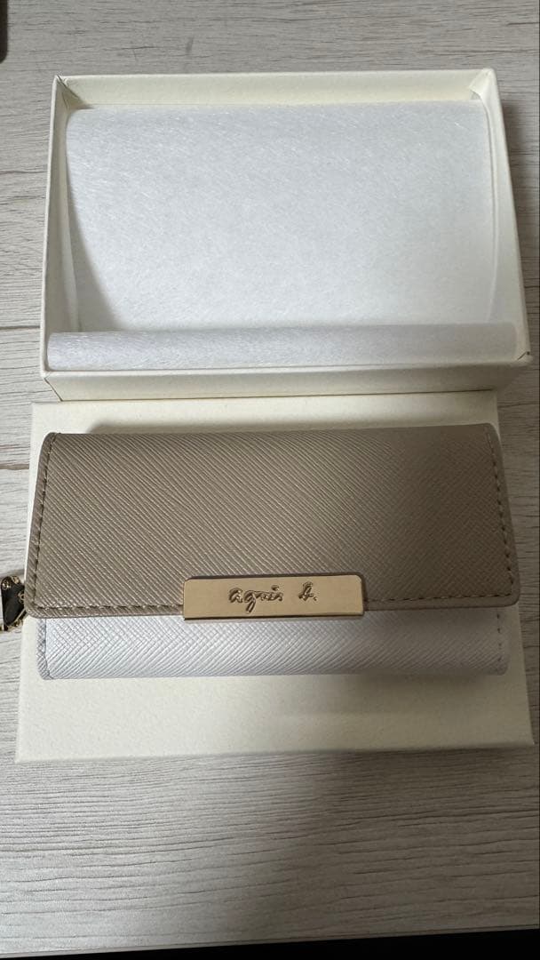 agnès b. ベージュホワイト キーケース【新品・未使用】