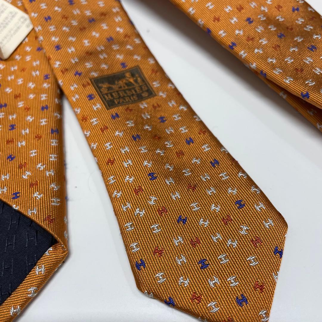 か*や様 未使用品　HERMES オレンジ シルク ネクタイ