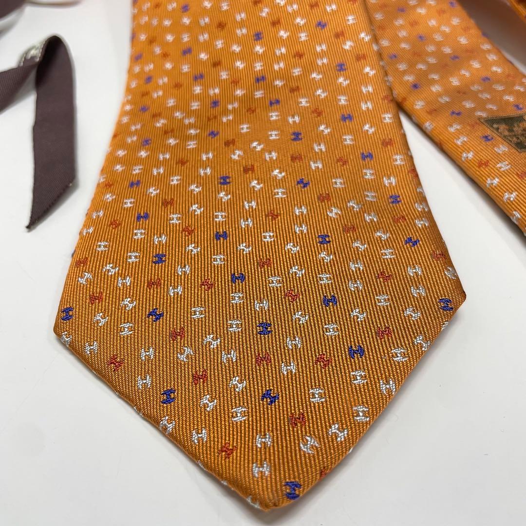 か*や様 未使用品　HERMES オレンジ シルク ネクタイ