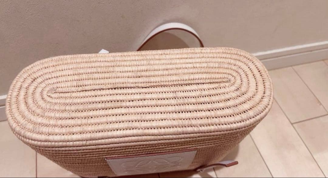 Pm♡shop様 ロエベ スクエア バスケットバッグ ナチュラル/白 ラフィア
