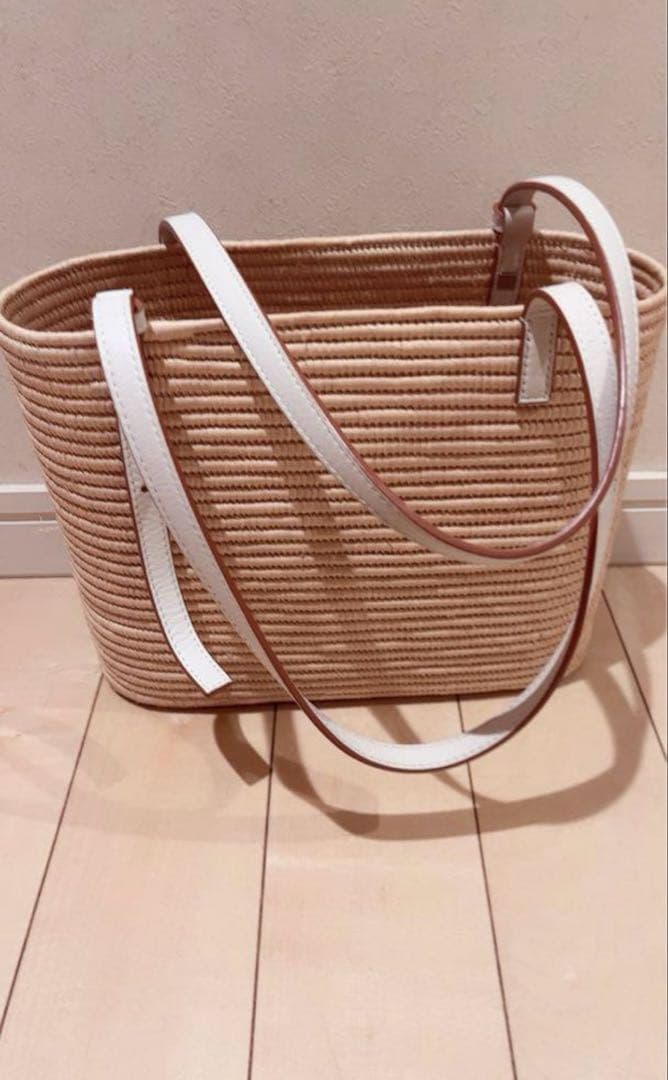 Pm♡shop様 ロエベ スクエア バスケットバッグ ナチュラル/白 ラフィア