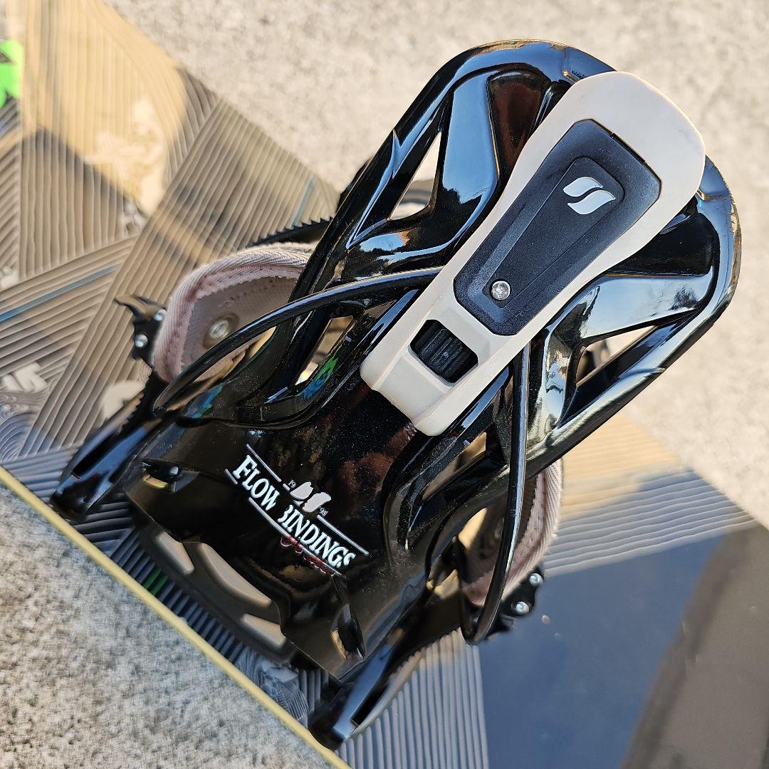 送料込み！BURTON ×FLOW スノーボードセット