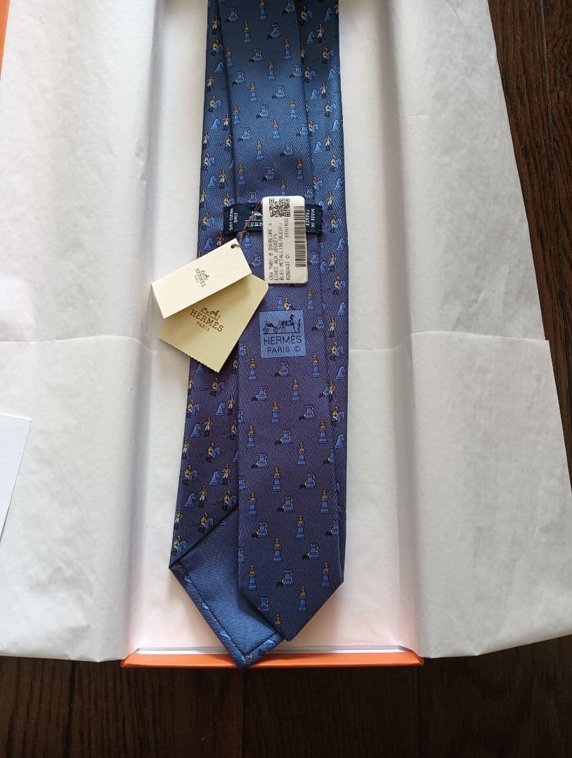 新品タグ付き　エルメス　ネクタイ