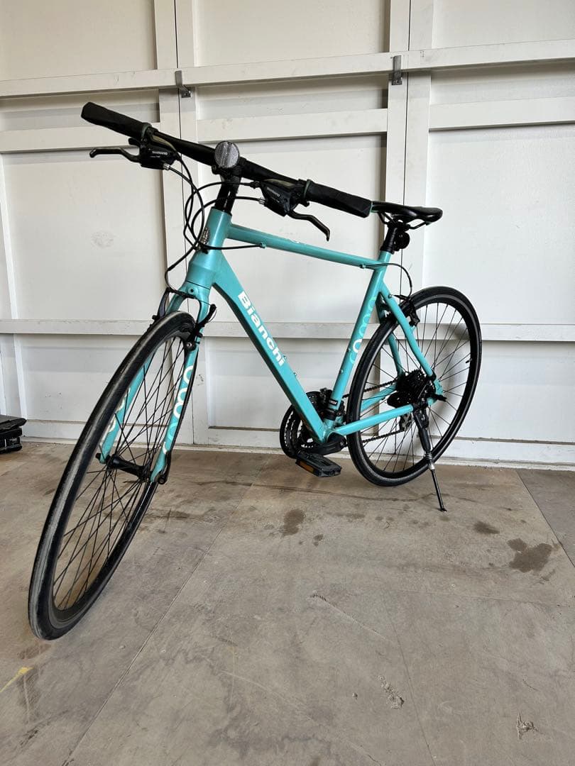 Bianchi クロスバイク アルミフレーム SHIMANO 24段変速